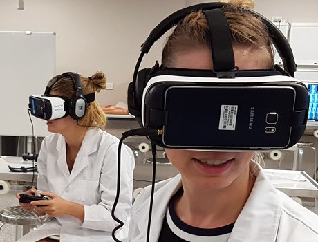 VR Bio Students