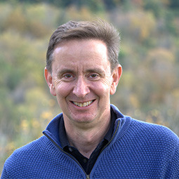 Peter Felten Headshot