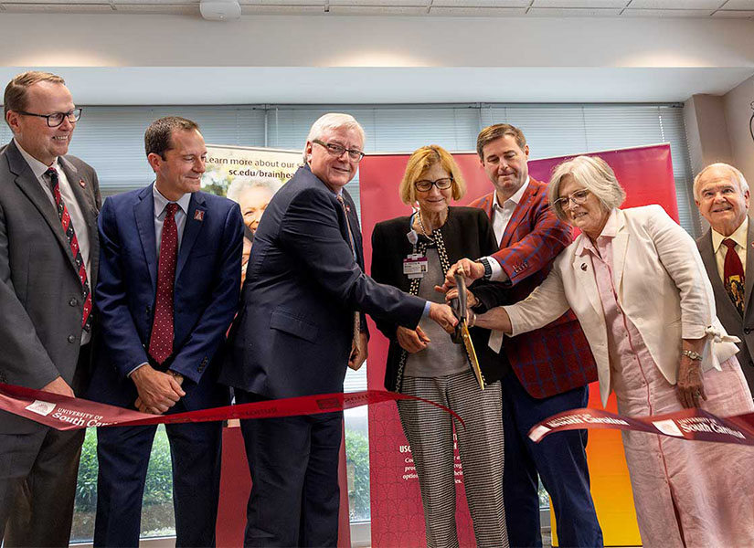 USC President Michael Amiridis and Vice President for Research Julius Fridriksson were joined by S.C. House Speaker Murrell Smith, state Sen. Katrina Shealy and Prisma Health’s Chief Academic and Medical Officer Dr. Patrice Weiss to cut the ribbon at the Sumter Brain Health Network location.