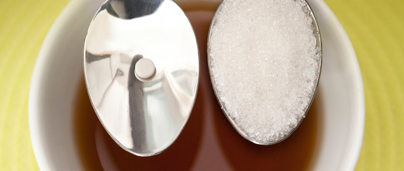 spoons of sugar and an artificial sweetener