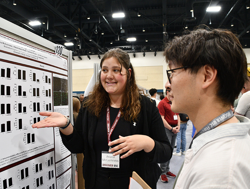 Discover USC presenter shares poster