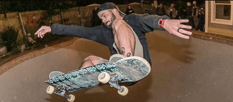 Wil Mayfield skateboarding