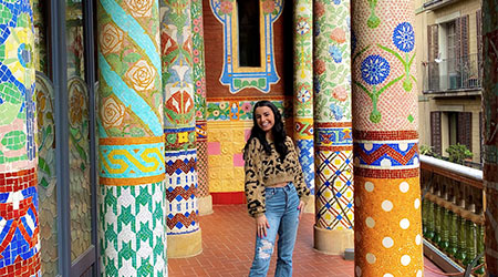 Student studying abroad in Barcelona.