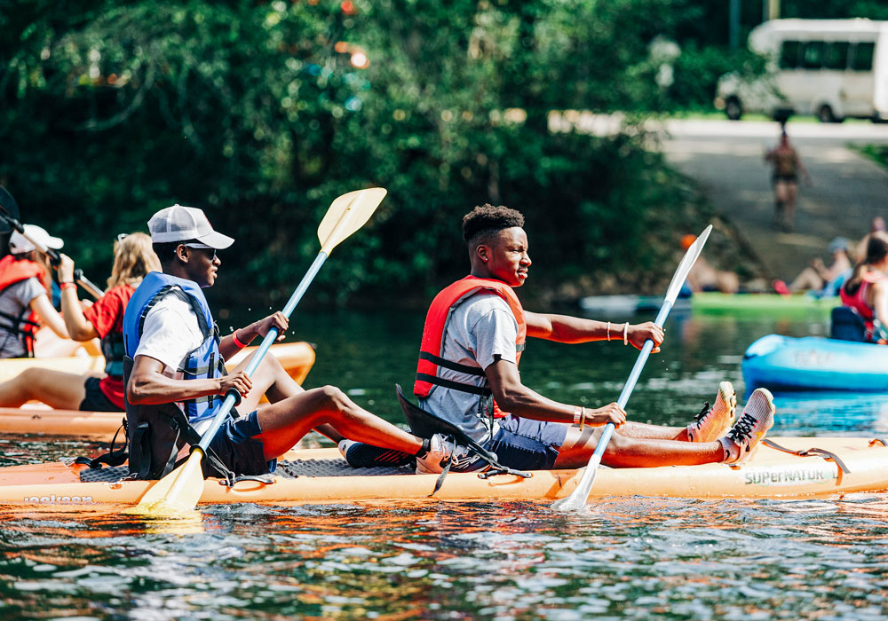 Honors College students in kayaks on the Congaree River in Columbia,SC.
