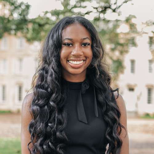 Indya Capers headshot