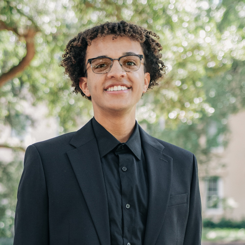 Gyasi Ruffin headshot