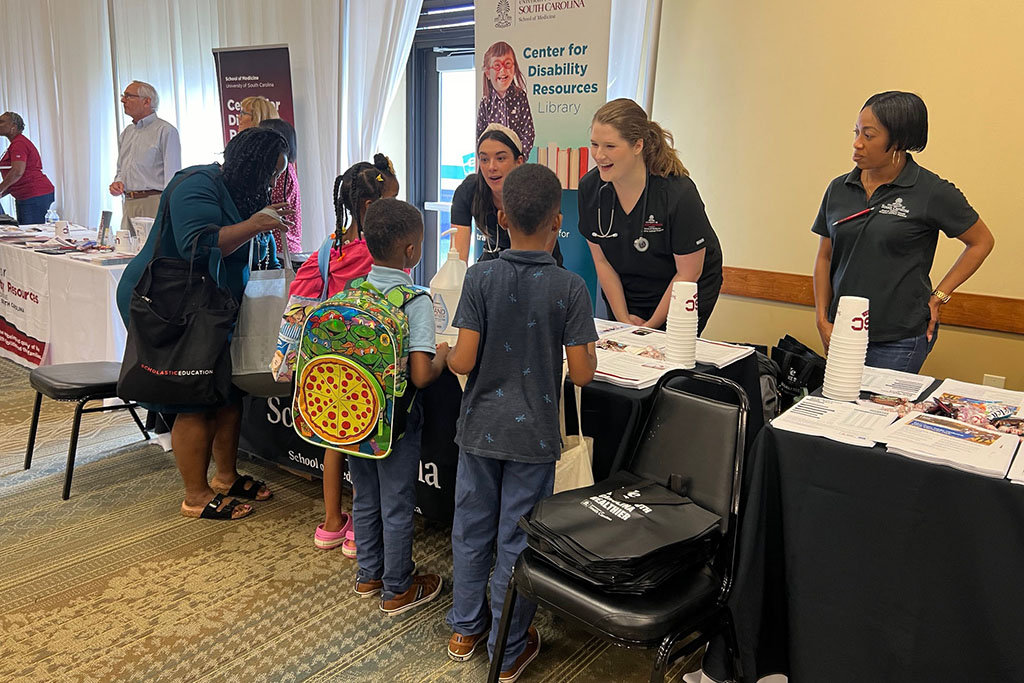 The School of Medicine Columbia represented the University of South Carolina at the annual Ollie Johnson Memorial I-95 Health Fair held in Santee, South Carolina, on the first day of August.