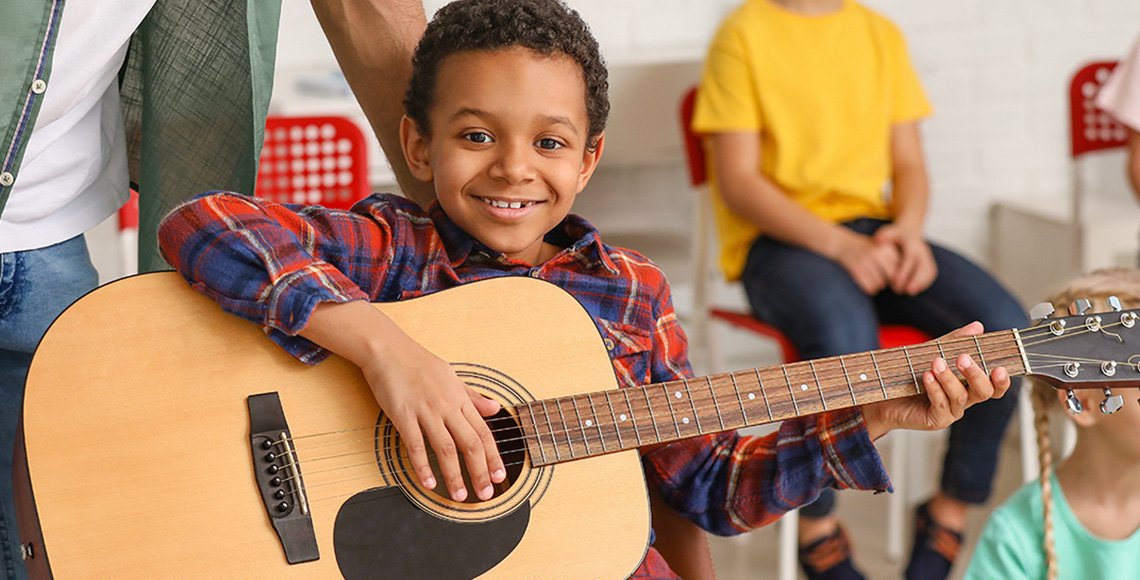 Community Music School beginners guitar students