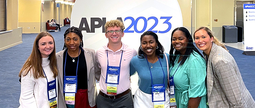 COP students make an impression at APhA conference - College of