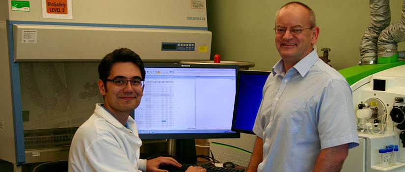 Doctoral student Seyyedali Mirshahghassemi and CENR Director Jamie Lead in the CENR Lab