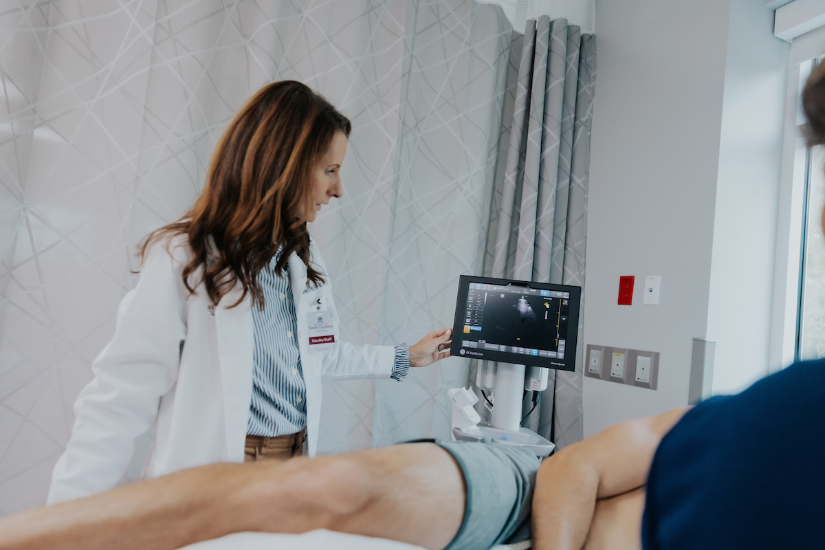 Associate Professor Amy Dievendorf, 
led the first immersion training with graduate-level nurse practitioner students on Nov. 8 at the College of Nursing’s new Clinical Education Building in West Columbia.
