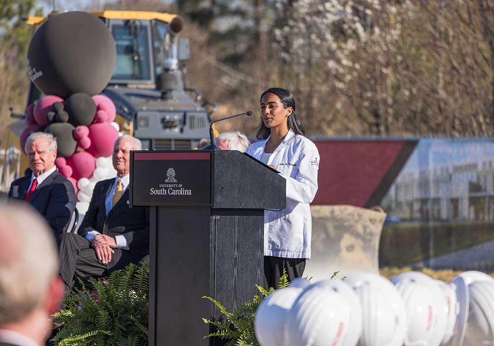 School of Medicine Columbia Student, Julia Thopill, shared how the school has shaped her medical education and her excitement for the future. 