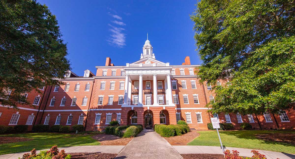 Exterior view of School of Medicine Columbia 