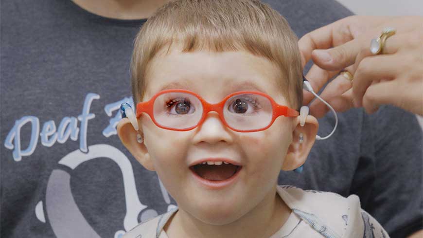 Young boy named Finn visits USC's  Montgomery Speech-Language-Hearing Clinic