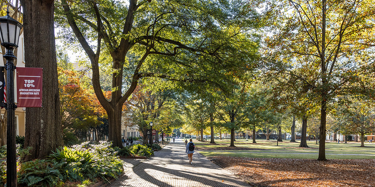 US News rankings: USC tops in international business, first-year experience